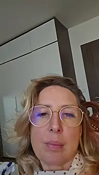 MariaRichi_ webcam