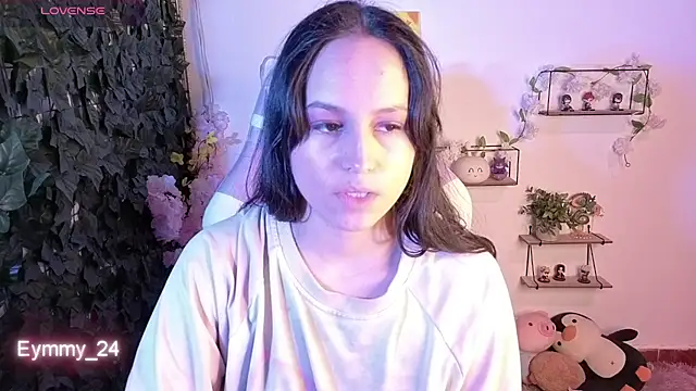 Eymmy_24 webcam
