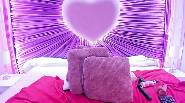 Lushi_Love webcam