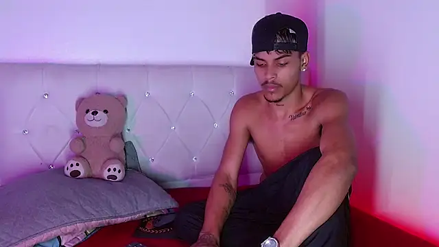 Angel_foxc13 webcam