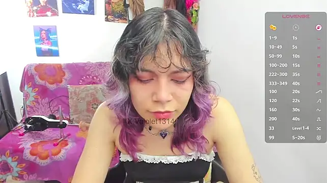 VaioletUwU webcam