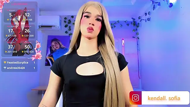 Sophiaa_doll_ live cam on StripChat