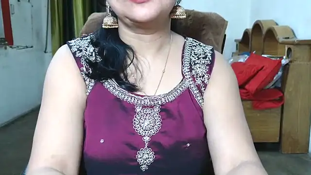 Cute_Mahi22 webcam
