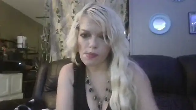 marilyn420 webcam