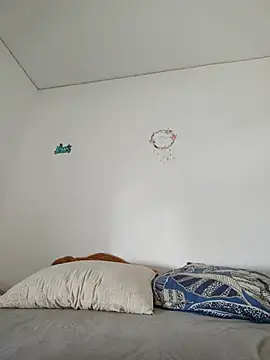 salopette29 live sex cam