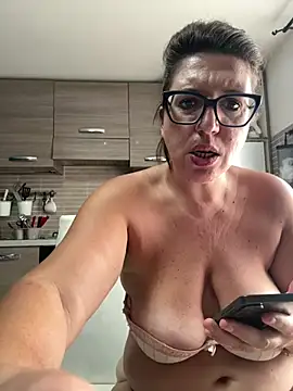 SinfulMarkedQueens webcam