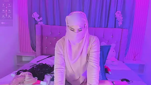 Nayla-Mouna webcam