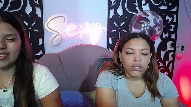 horny_babyss webcam