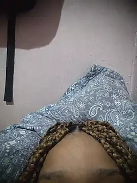 Mia_peituda webcam