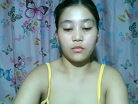 SexyAsianPussy4u webcam