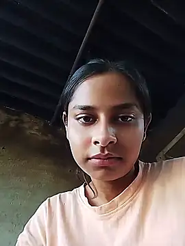 Queen_Simran webcam