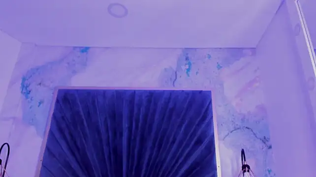 Derieri_Blush webcam