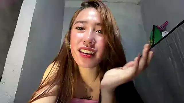 LavonnaFernet webcam