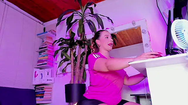_asscutebig_ webcam