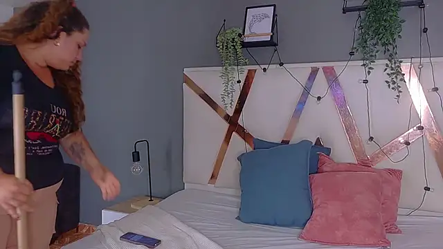 JenaCooper_ webcam