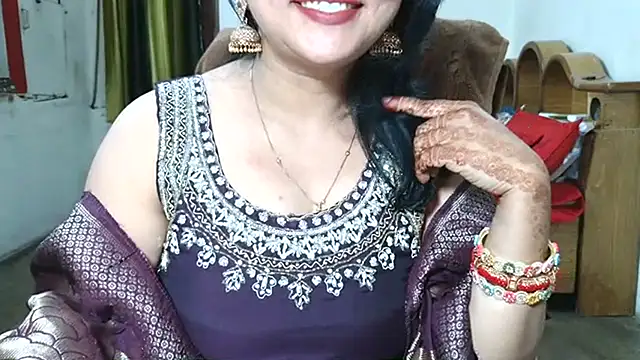 Cute_Mahi22 webcam