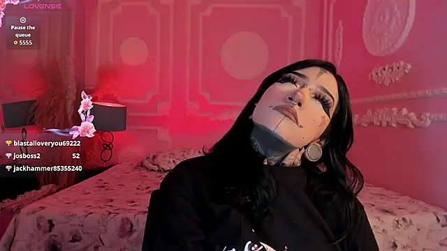 Kat_VonDe webcam