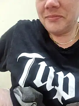 Off_the_Lesh webcam