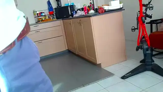 BRIANSILK77 webcam