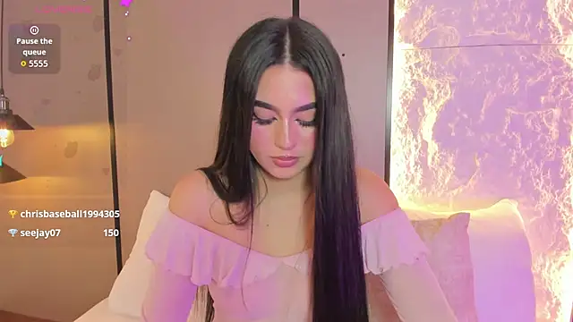 elara_bloom_ webcam