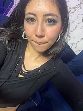 Lunaliaa_ webcam