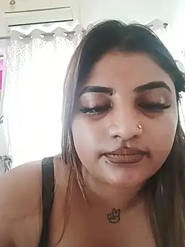 Sanaya_Gil webcam