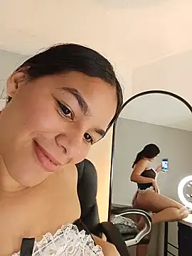 Layra_rous webcam