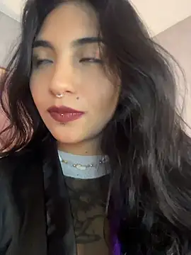 Velvet_Mysstic webcam