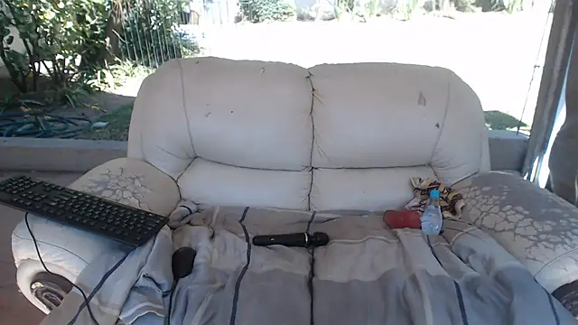 DarkEbonyX webcam