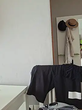 PEACE_DANCE webcam