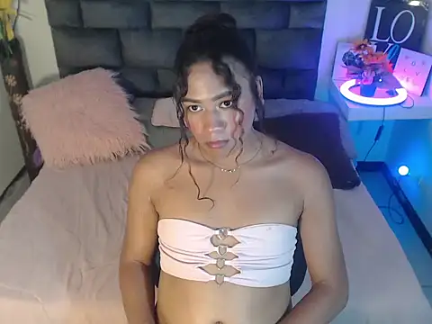 Valentine_Rose webcam