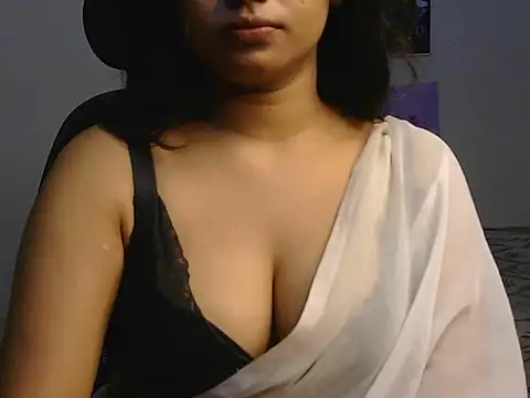 hot-kaira webcam