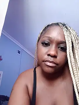 Lovequinberey webcam