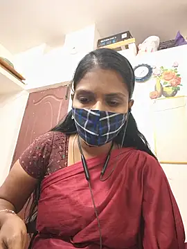 Tamil_Yalini12 live cam on StripChat