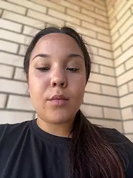 LushBySofa live sex cam