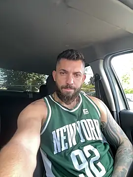 LustyMike_ webcam