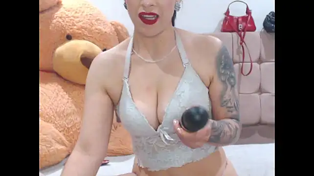 HotAss_Hally webcam
