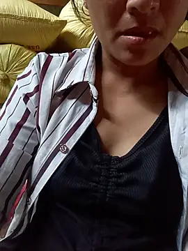 Maikute9696 webcam