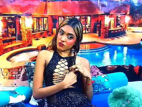 IndianPretty14u2Luv webcam