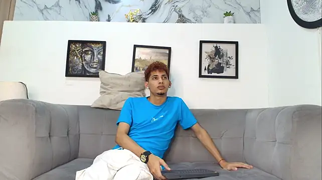 YOUNG_BOYS_HELL webcam