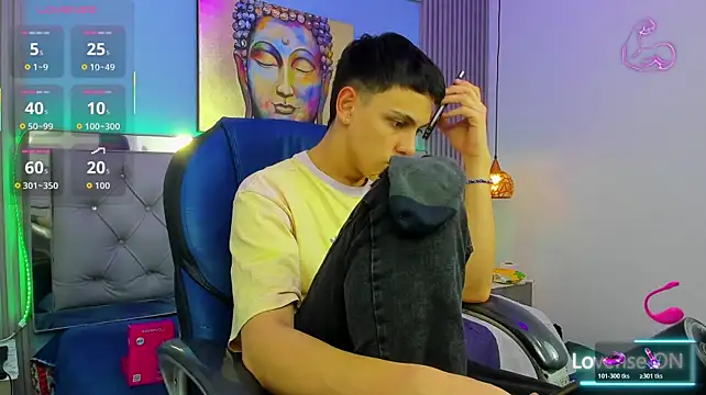Ethanx18_ webcam