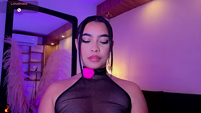 Chloe_monroee webcam