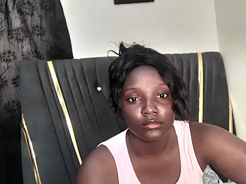 sexyleah25 webcam