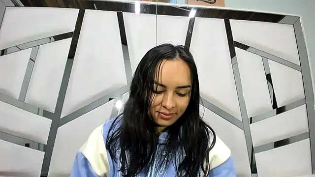 Violett_Bliss webcam