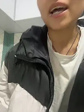 ian_mathias_ webcam