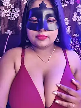 Miss--Naina webcam