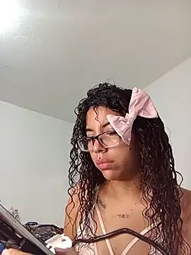 Forever_99 webcam