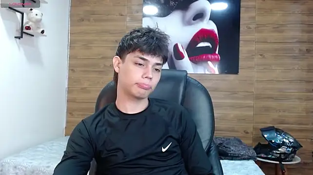 ivan_cooper webcam