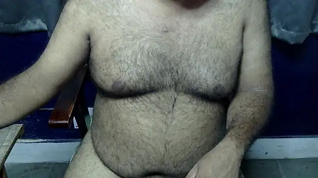 hairysubcub_70 webcam
