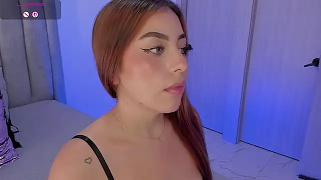 MaddyyLennon webcam